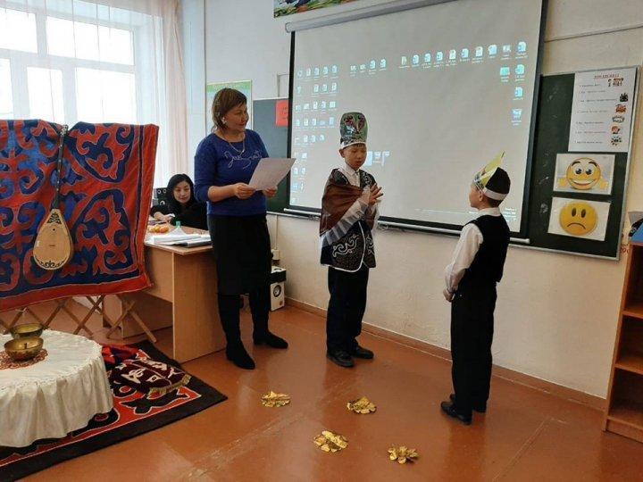 Абай әлеміне саяхат