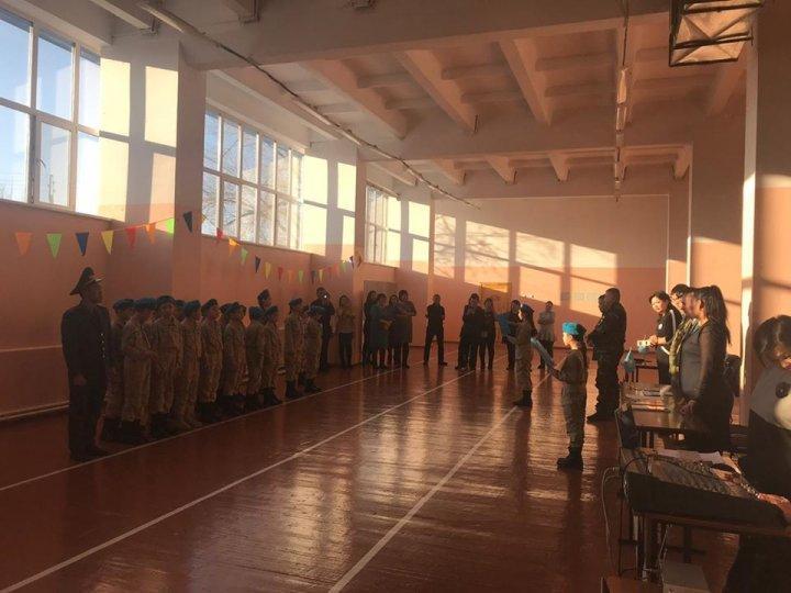 Жас сарбаз